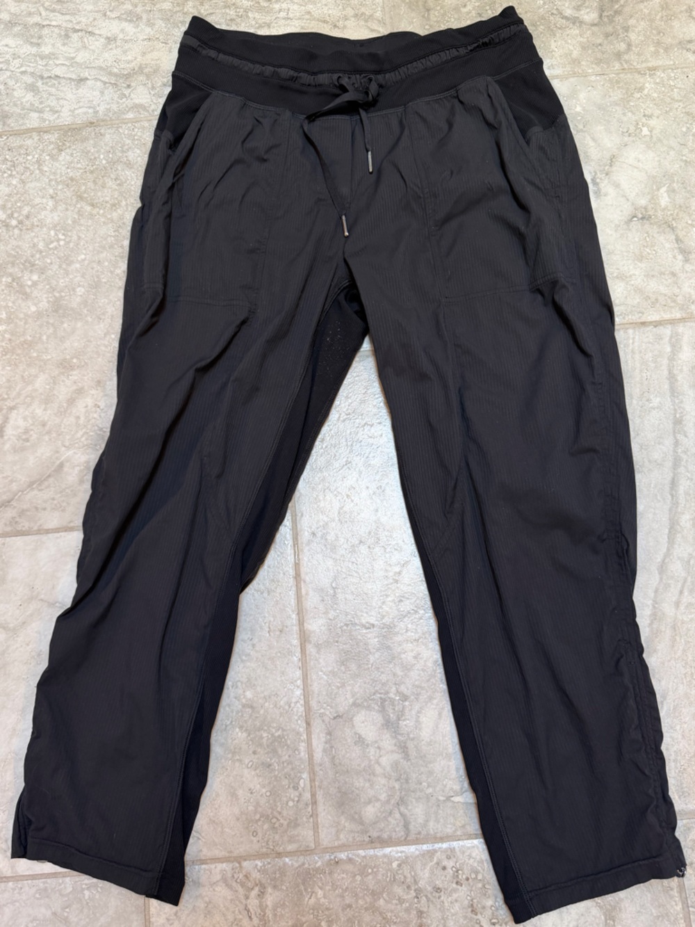 Lululemon black cropped dance studio pants